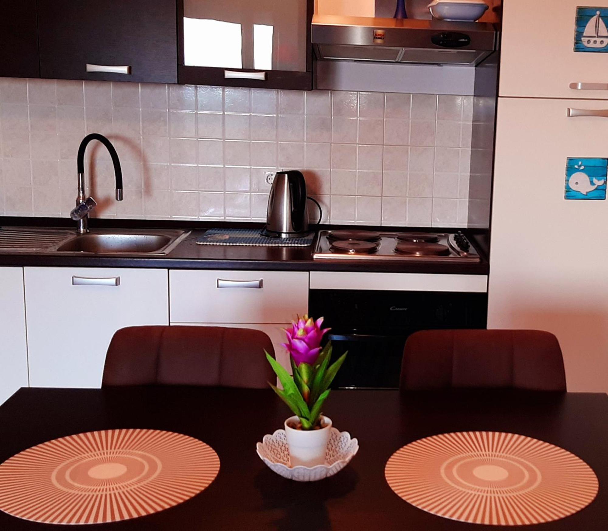 Apartment Rb Omišalj Eksteriør billede