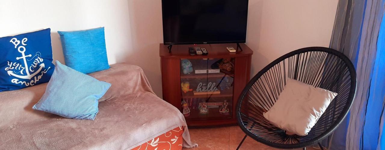 Apartment Rb Omišalj Eksteriør billede