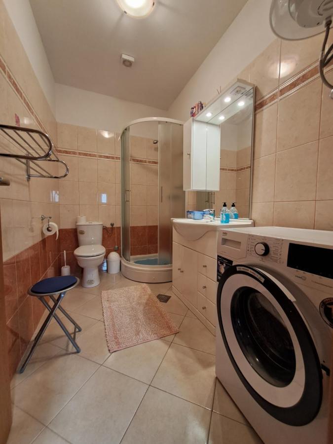 Apartment Rb Omišalj Eksteriør billede