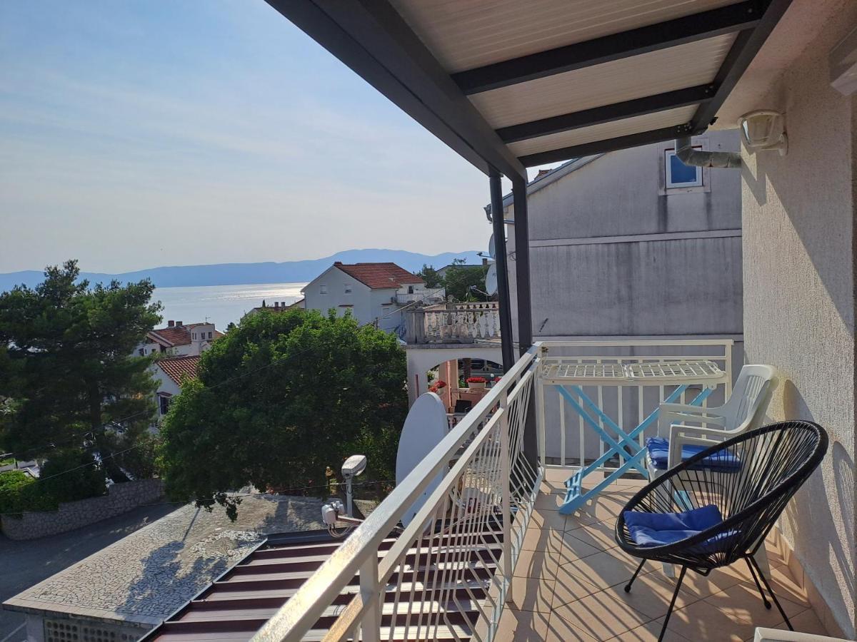 Apartment Rb Omišalj Eksteriør billede